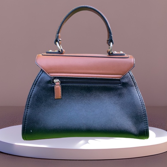 Structured purse - Picture 2 of 8